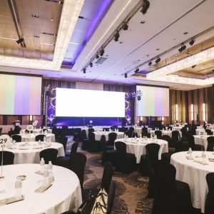 Sillas-y-Mantelerías